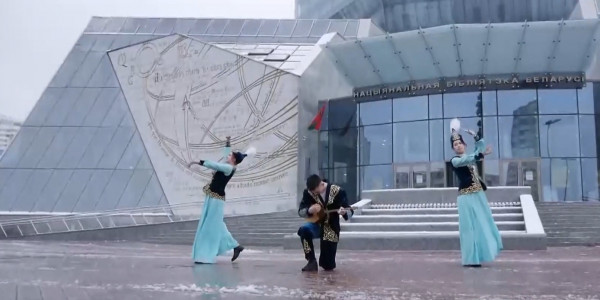 &laquo;Путь Абая&raquo; переводят на белорусский язык