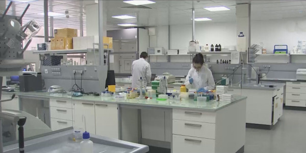 QazVac вакцинасының ІІІ кезеңінің клиникалық зерттеу жұмысы аяқталды