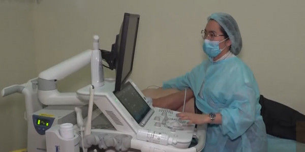 Дефицит медицинских кадров переживают в регионах страны