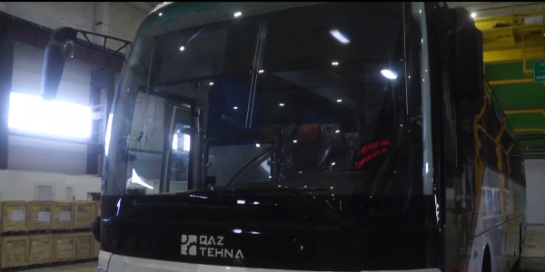 &laquo;АрселорМиттал Теміртау&raquo; компаниясы жұмысшыларды автобуспен қамтамасыз етті