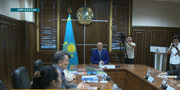 Қазақстан Президенттігіне үміткер мемлекеттік тілді жетік меңгермеген