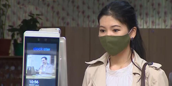 Биометрические пропуски хотят внедрить в столичные учебные заведения