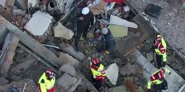 Выжившая при землетрясении в Турции Сабина Мамадьярова вернулась в Казахстан