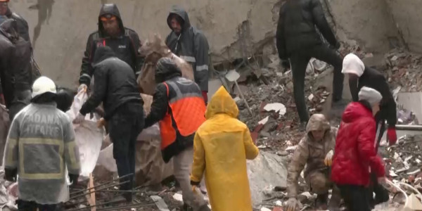 Последствия землетрясения в Турции