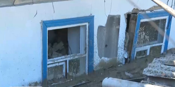 Текеліде селден көз жұмған 5 жасар қыз жер қойнына тапсырылды