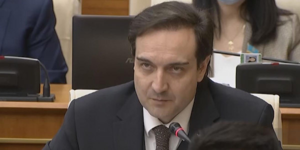 А. Платонов попросил власти взять на жесткий контроль парки аттракционов