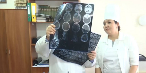 Пострадавший от сильного ветра мальчик пришел в себя в Караганде