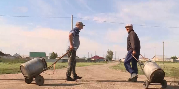 Десятки лет ждут питьевую воду жители села близ столицы