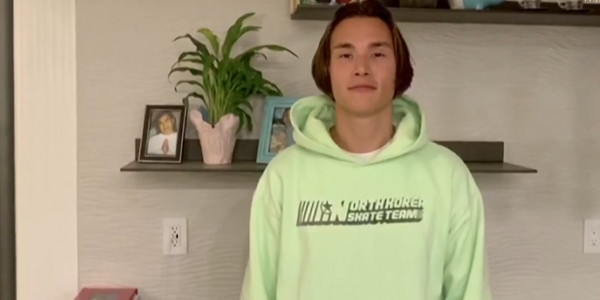 Сын Батырхана Шукенова поблагодарил казахстанцев за флешмоб в память об отце