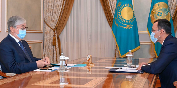 Президент дал поручения Спикеру Сената Парламента РК