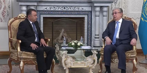 Қ. Тоқаев Тәжікстанның Премьер-министрі К. Расулзодамен кездесті