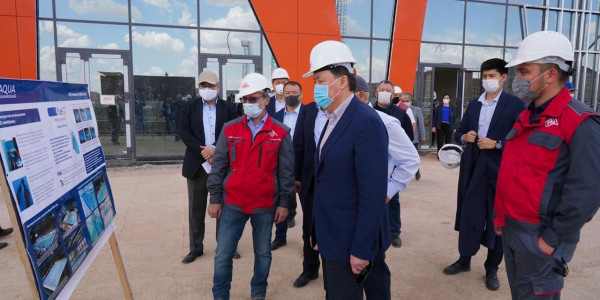 А.Мамин проверил ход строительства новых объектов в Шымкенте и Туркестане