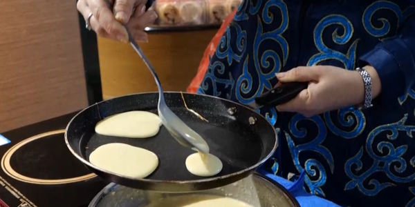 Казахстанские продукты появились на полках гипермаркета в городе Ухань