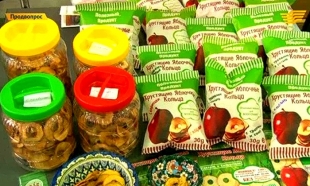 &laquo;Продвопрос&raquo;. Посевная кампания в Акмолинской области, выставка пищевой отрасли в Астане, немного о производстве шубата, курица с мидиями от Дмитрия Петрухина.