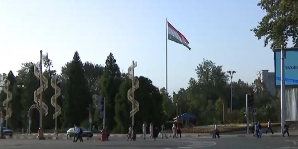 Президент будет участвовать в саммите ОДКБ и ШОС