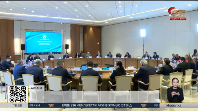 Мемлекеттік кеңесші Ұлттық құрылтай мүшелерімен кездесті