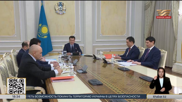 Ерлан Карин провел заседание Комиссии по вопросам противодействия коррупции