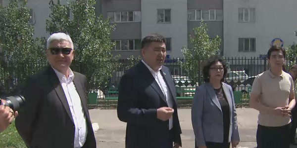 Мәжіліс депутаттары мен &laquo;Amanat&raquo; партиясының белсенділері референдумға қызу дайындық үстінде