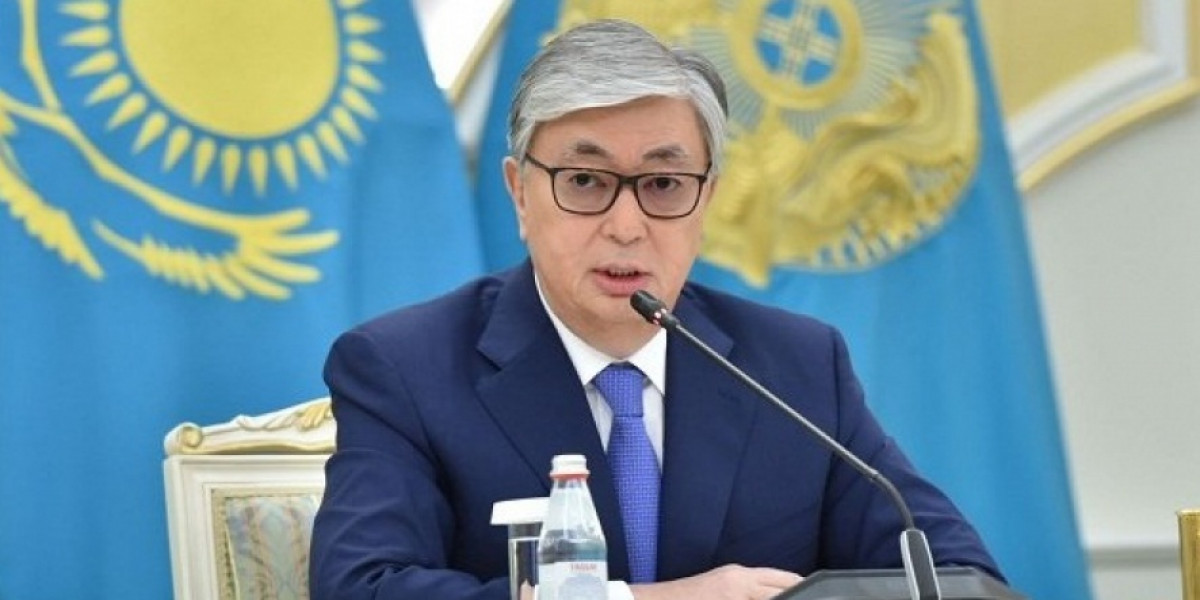 К. Токаев представил нового министра обороны