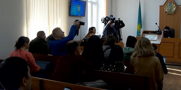 На авиакомпанию Bek Air подали в суд