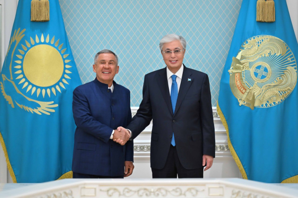 Қ. Тоқаев Татарстан Республикасының Раисы Рустам Миннихановпен кездесу өткізді