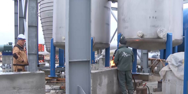 Завод по производству пиросульфита натрия строят в городе Каратау