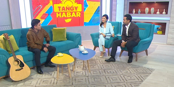 Бейбіт Қорған, Ербол Тәжібаев, Мәди Сыздықов, Береке Жанатқызы, Гүлбарша Бүркітбайқызы, Рысбек Мәуіт, Гүлжазира Бекболатқызы. &laquo;Taңғы хабар&raquo;