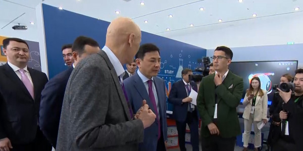 Школы в казахстанских селах не имеют доступа к скоростному интернету