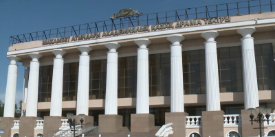 Сгоревший в Атырау театр восстановят до зимы