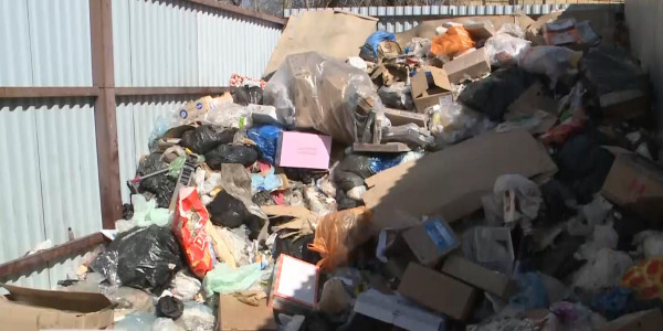 Қарағандыдағы Әлихан Бөкейхан ауданы қоқыстың құрсауында қалды