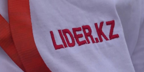 Волонтеры проявили себя во время лесного пожара в области Абай