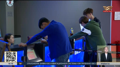 Казахстанским подросткам могут запретить регистрироваться в соцсетях