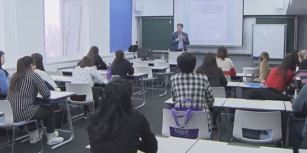 Журналисты &laquo;Хабара&raquo; проводят мастер-классы для студентов