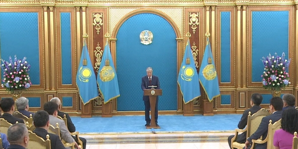 Инвалидам и многодетным семьям спишут долги по кредитам