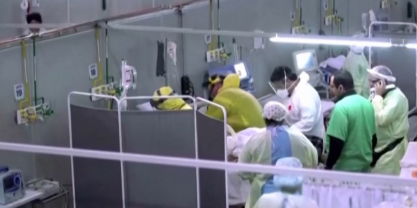 Бразилия вышла на третье место по числу заболевших COVID-19