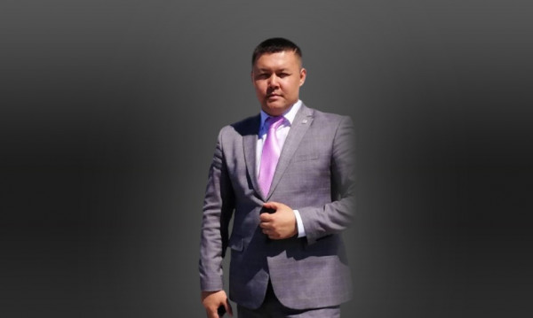 Талғат Адилов