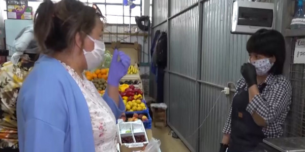 Санэпидемиологи проверили рынки Уральска