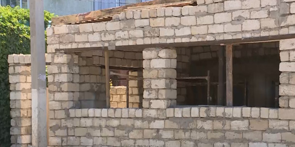 Ақтөбеліктер тұрғын үй құрылысындағы жіберілген қателіктерге наразы