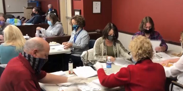 Выборы президента США: Джо Байден лидирует