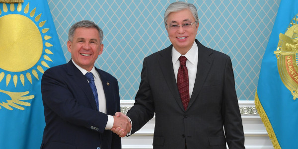 Мемлекет басшысы Татарстан Президенті Рустам Миннихановпен кездесті