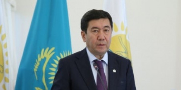 Ерлан Қошанов Nur Otan партиясының атауын &laquo;Аманат&raquo; деп өзгертуді ұсынды