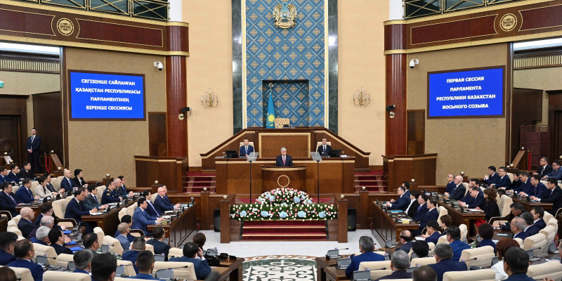 Қасым-Жомарт Тоқаев VIII сайланған Парламенттің бірінші сессиясының ашылуына қатысты