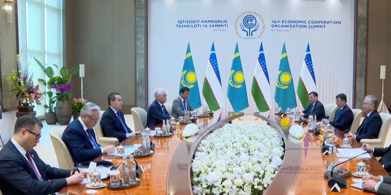 Казахстан и Узбекистан доведут взаимную торговлю до 10 млрд долларов
