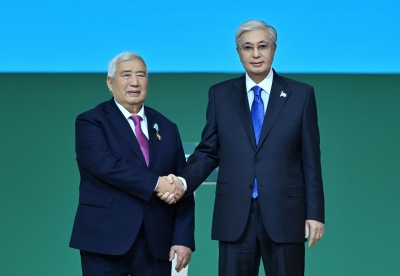 Қ. Тоқаев ауыл шаруашылығы еңбеккерлерін мемлекеттік наградалармен марапаттады