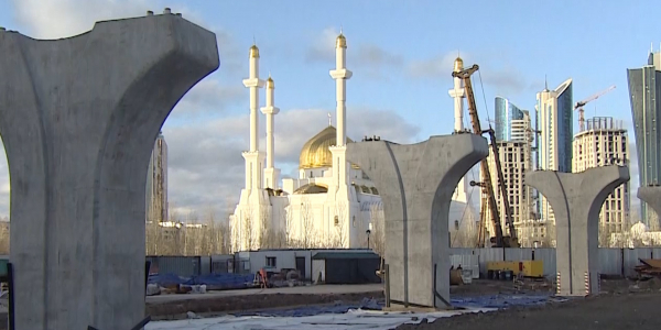 Целесообразность строительства второй очереди ЛРТ оценит государственная экспертиза