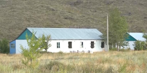 Жители села Кокпекты ждут восстановления детского лагеря