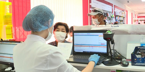 Ақтөбе дәріханаларына дәрі-дәрмектің екінші легі жеткізілді