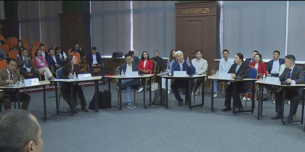 Отандық ғылымға үлес қосып қосып жүрген жастар Алматыда бас қосты