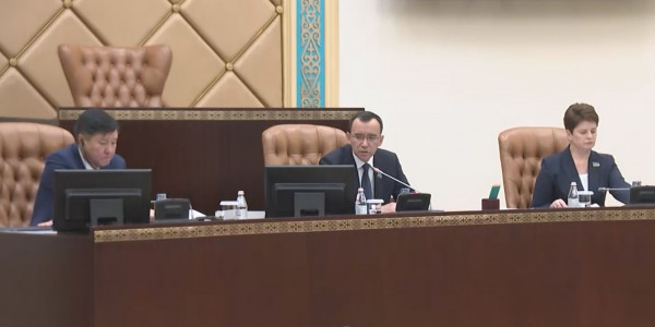 Елімізде 1 миллионнан астам адам банкке берешек