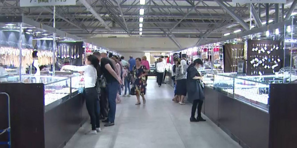 Владельцы рынков Алматы, Астаны и Шымкента боятся потерять бизнес